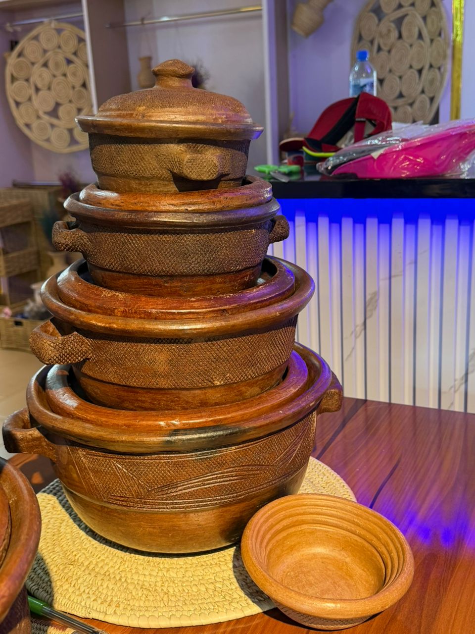 Zora Clay Pot